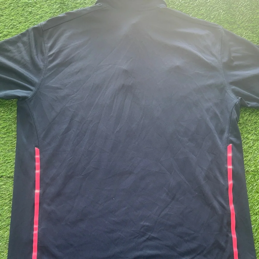 Nike Men's Dark Blue Patterned Polo Shirt